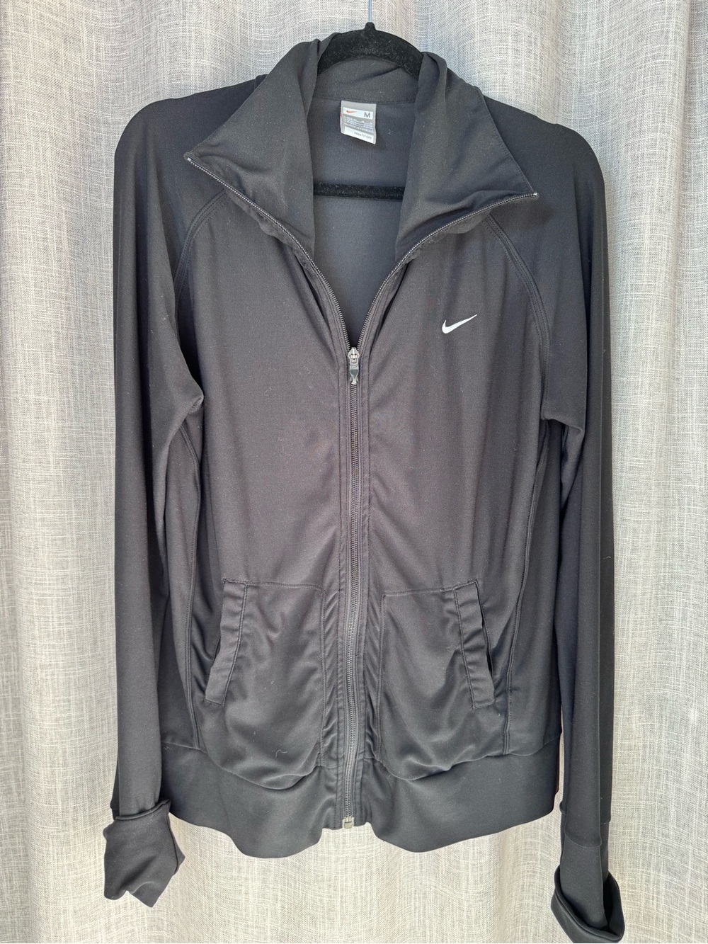 Nike FitDry Black Full-Zip Athletic Jacket Men’s Medium